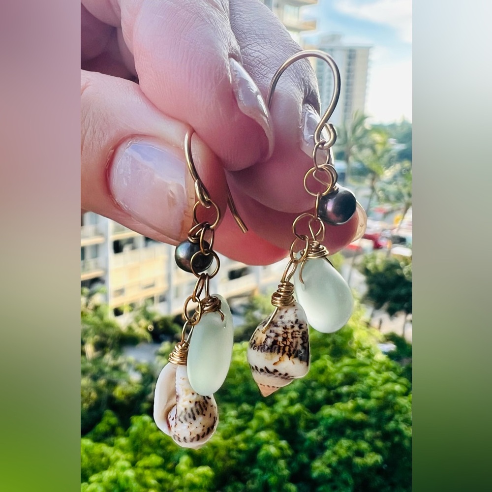 Fun Shell, Sea Glass, & Pearl Dangly Earring